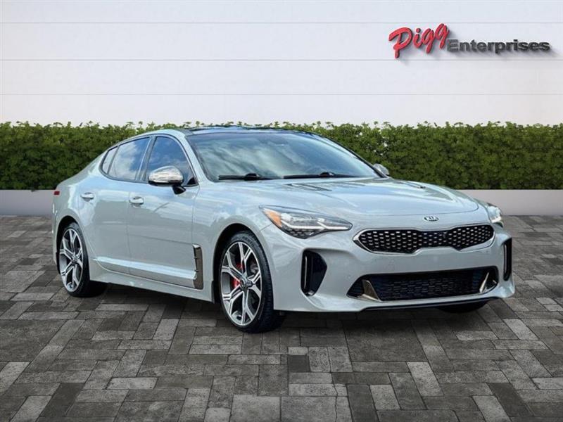 Kia Stinger  2021