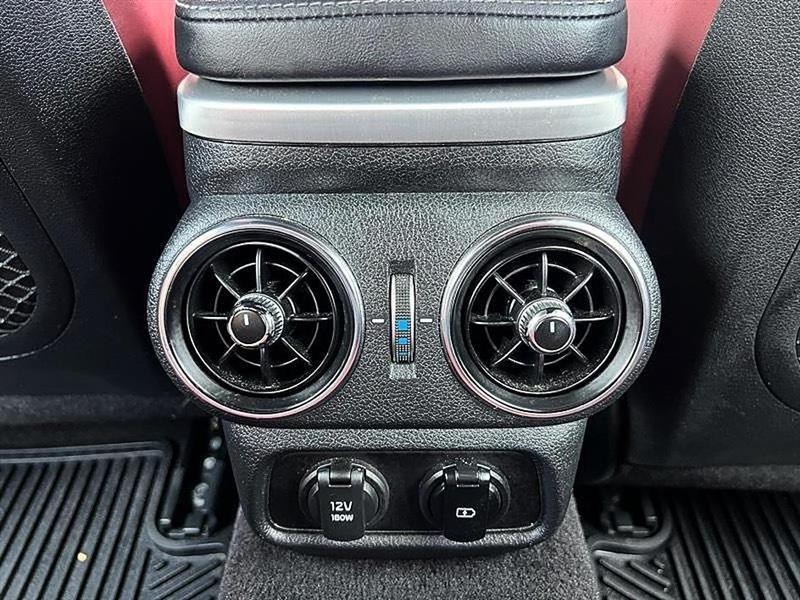 Kia Stinger  2021