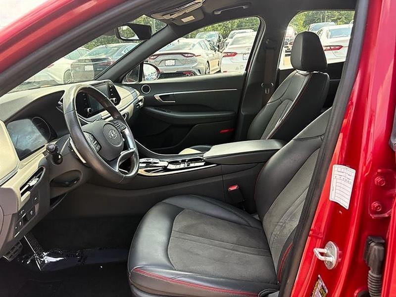Hyundai Sonata  2021