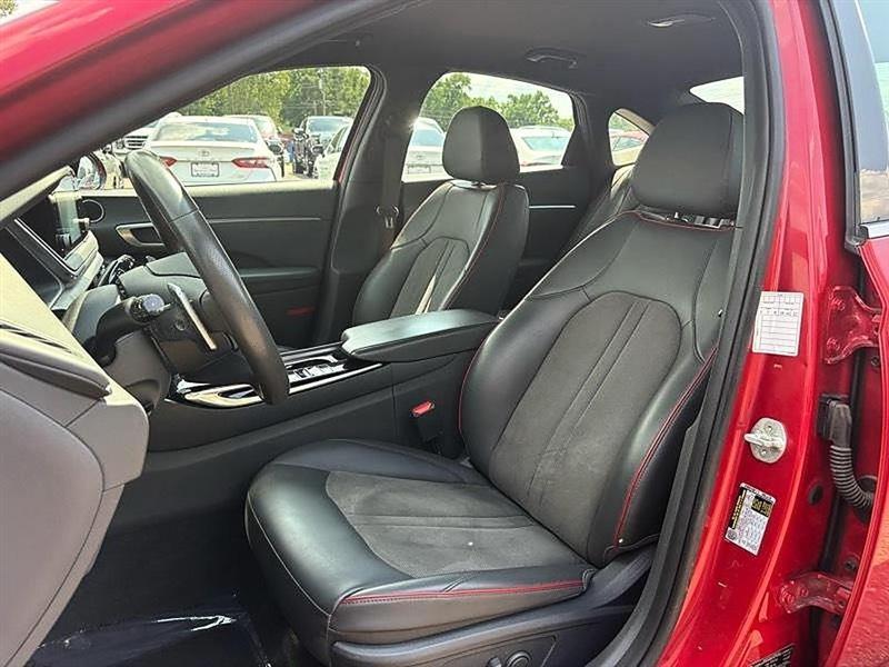 Hyundai Sonata  2021