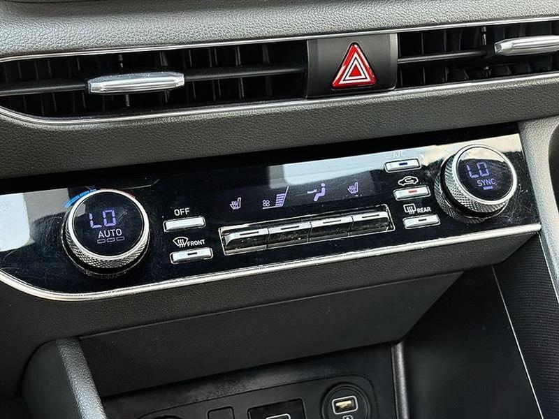 Hyundai Sonata  2021