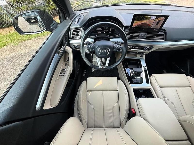 Audi Q5  2025