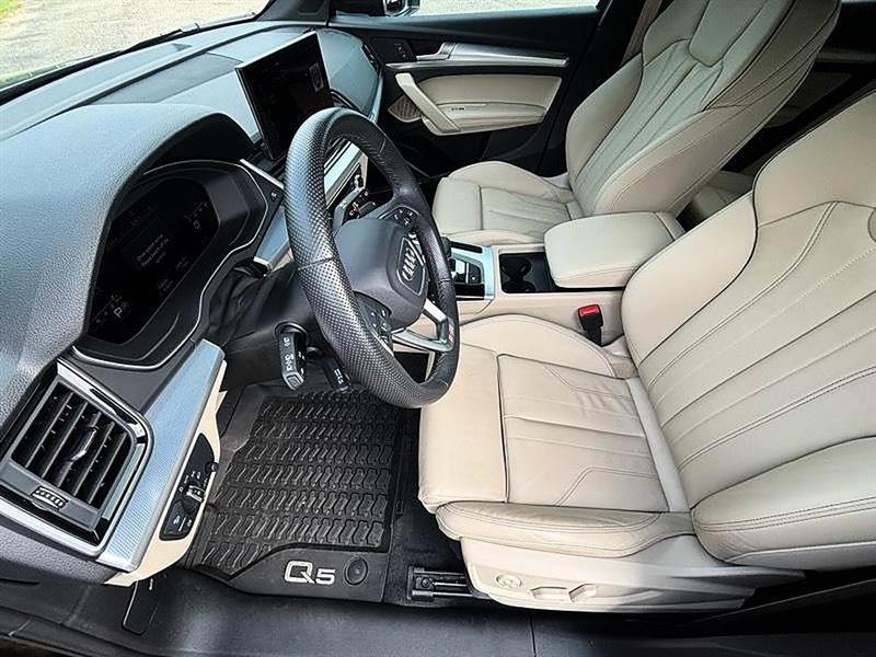 Audi Q5  2025