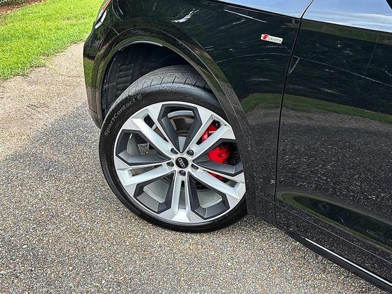 Audi Q5  2025