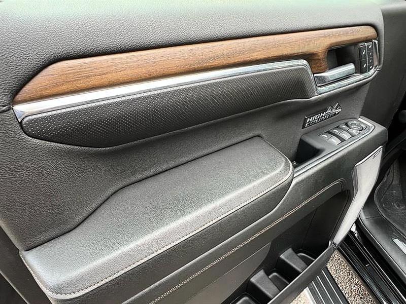 Chevrolet Silverado 1500  2024