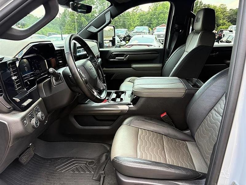 Chevrolet Silverado 2500HD  2024