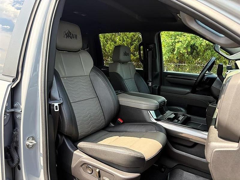 Chevrolet Silverado 2500HD  2024