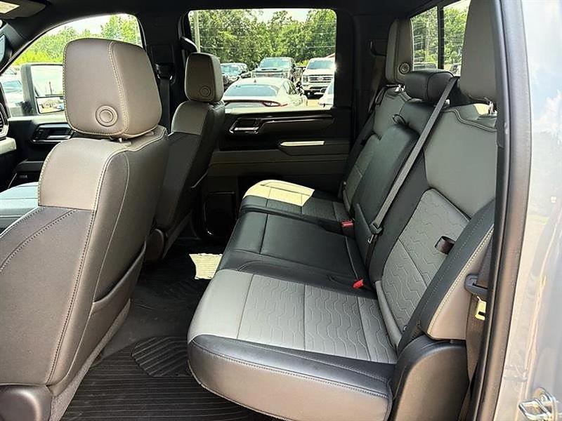 Chevrolet Silverado 2500HD  2024
