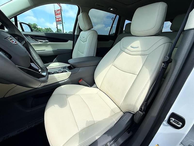 Cadillac XT6  2022
