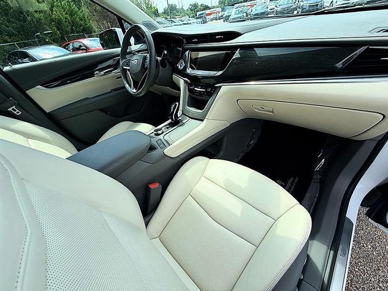 Cadillac XT6  2022