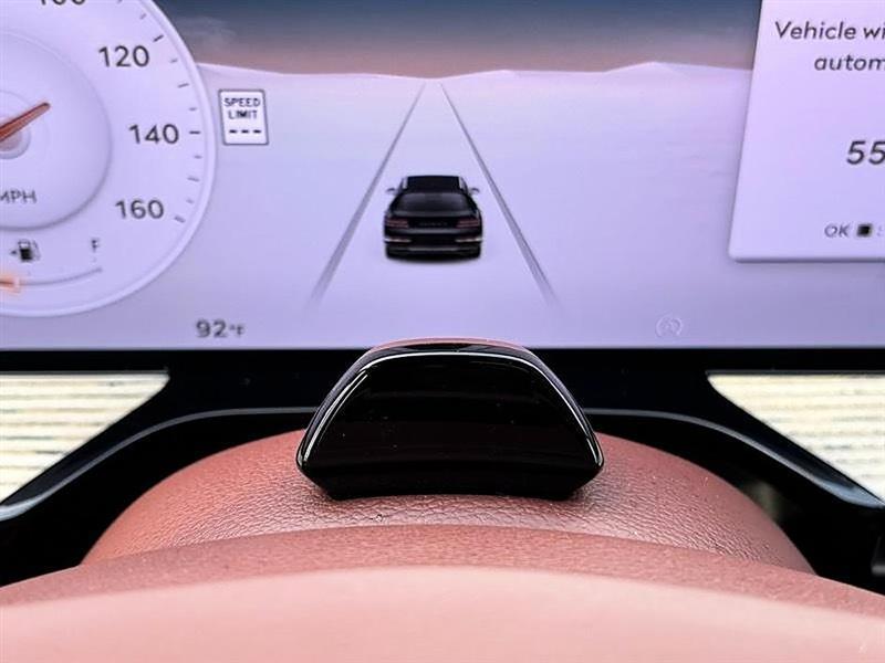 Genesis GV80  2025