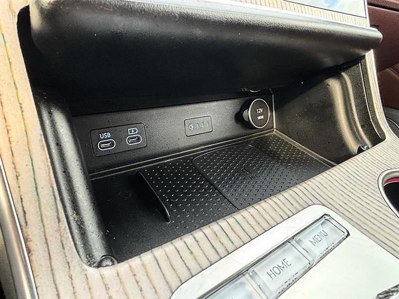 Genesis GV80  2025