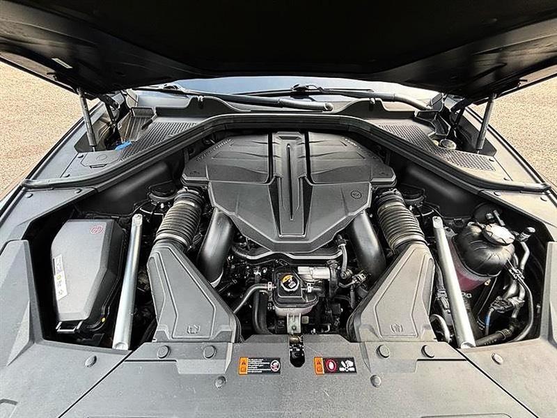 Genesis GV80  2025