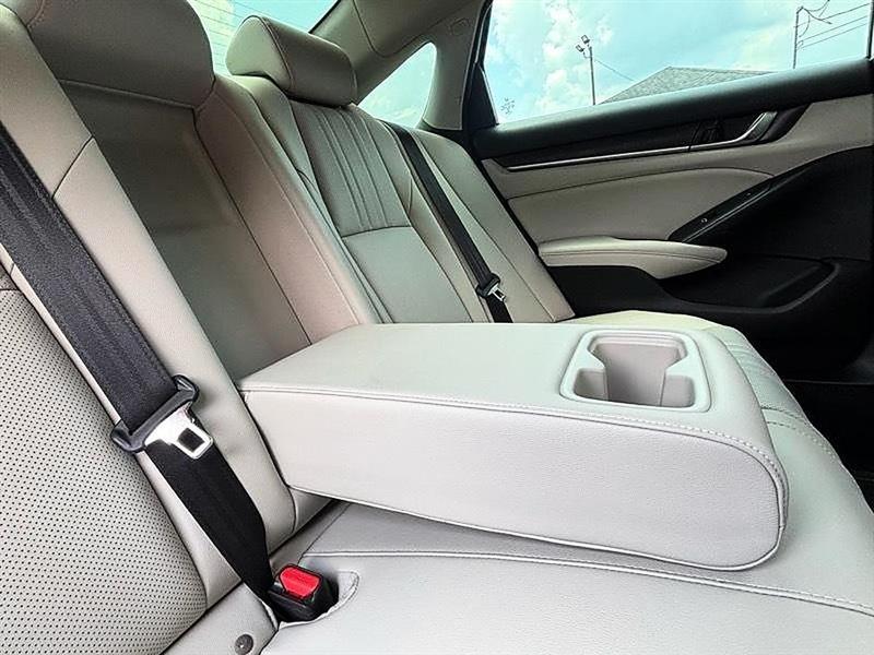 Honda Accord Sedan  2021