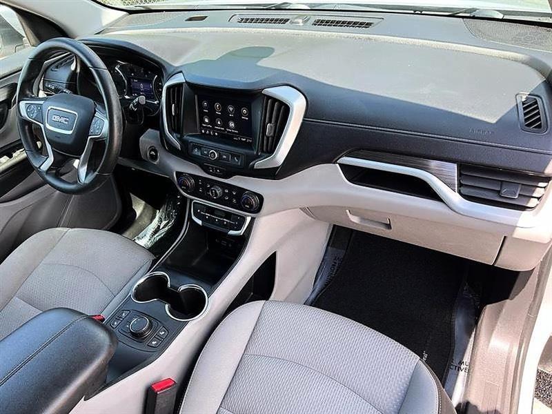 GMC Terrain  2022