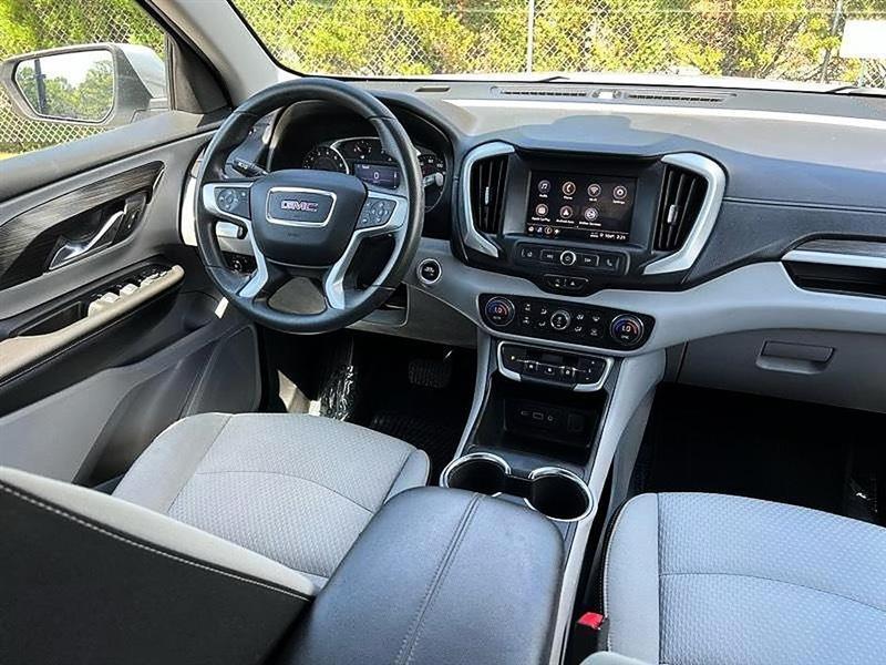 GMC Terrain  2022