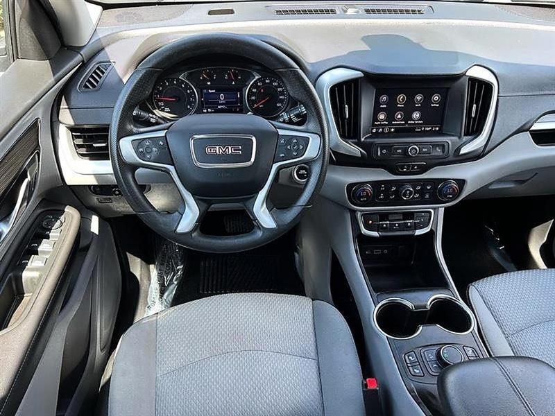 GMC Terrain  2022