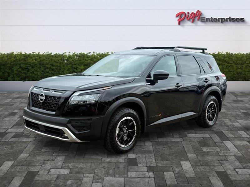 Nissan Pathfinder  2025