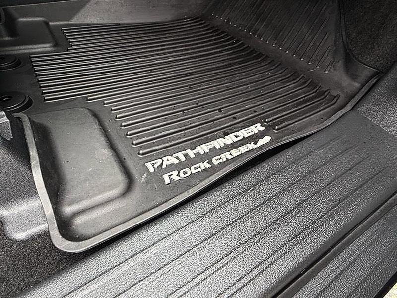 Nissan Pathfinder  2025