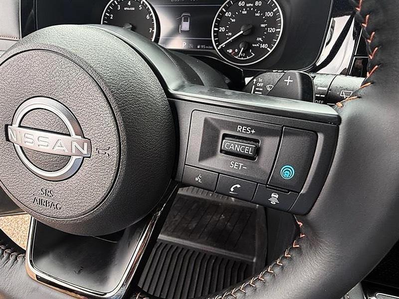 Nissan Pathfinder  2025