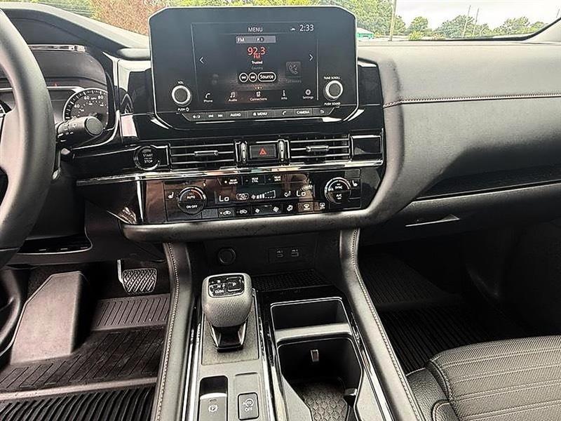 Nissan Pathfinder  2025