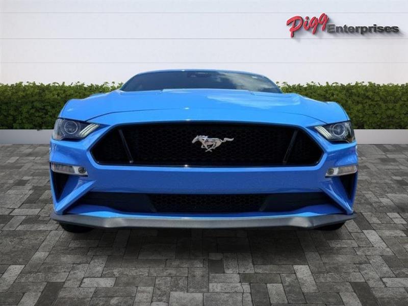 Ford Mustang  2022