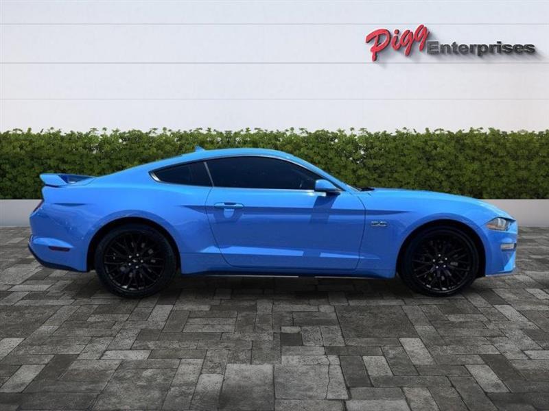 Ford Mustang  2022