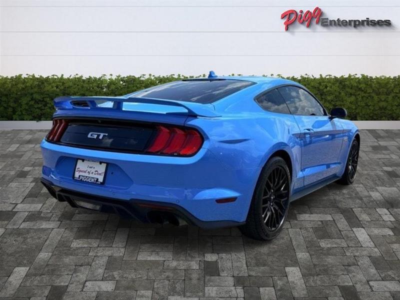 Ford Mustang  2022