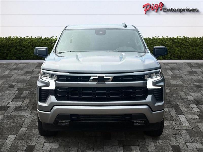 Chevrolet Silverado 1500  2025