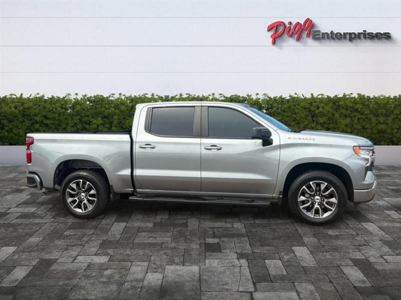 Chevrolet Silverado 1500  2025