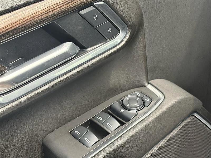 Chevrolet Silverado 1500  2025