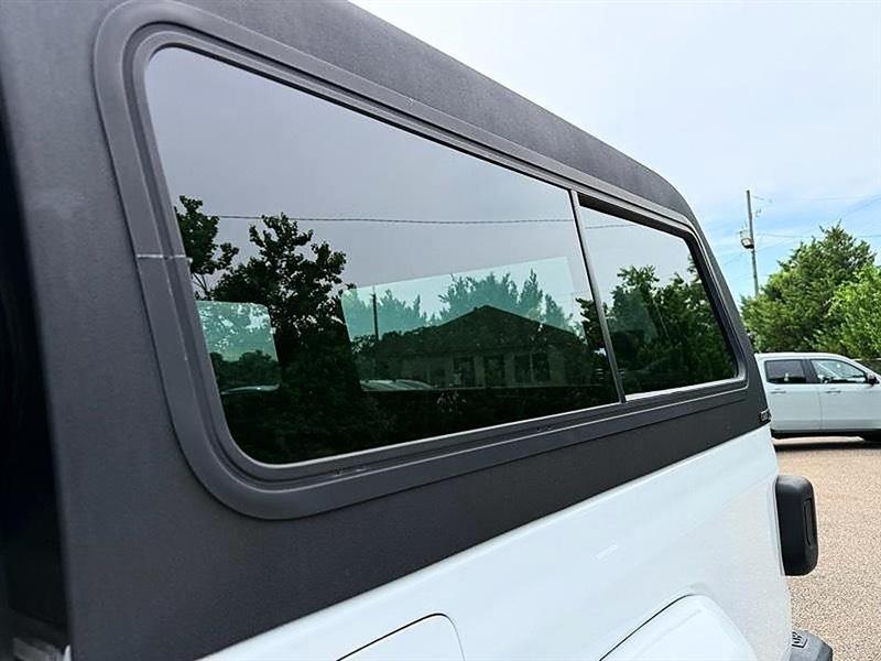 Jeep Gladiator  2021