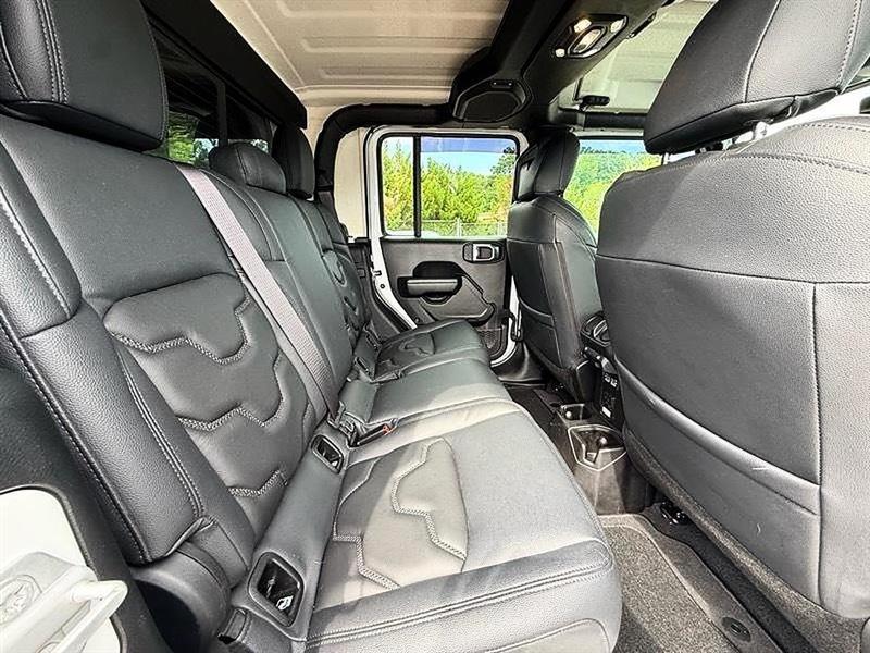 Jeep Gladiator  2021