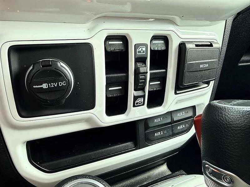 Jeep Gladiator  2021