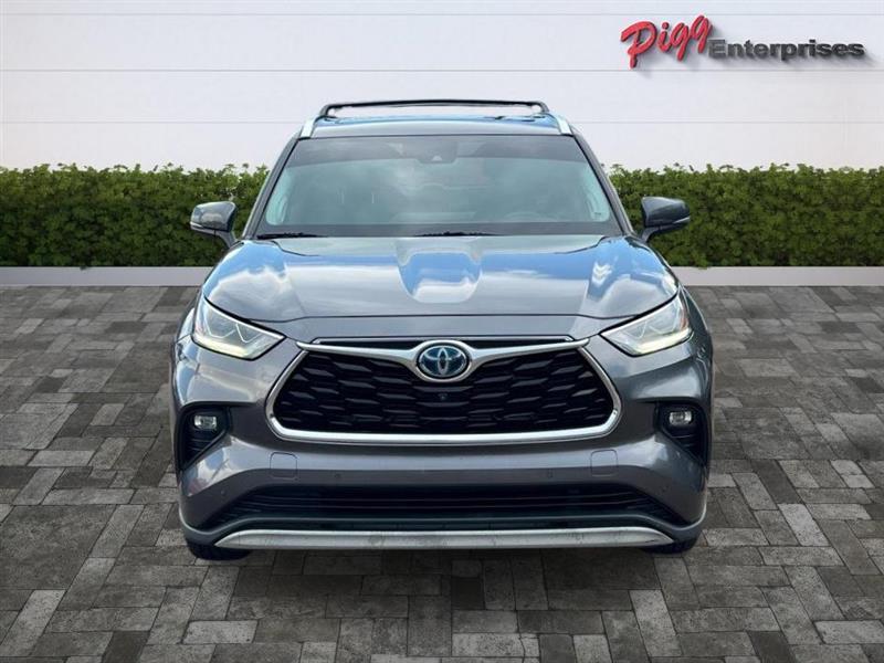 Toyota Highlander  2021