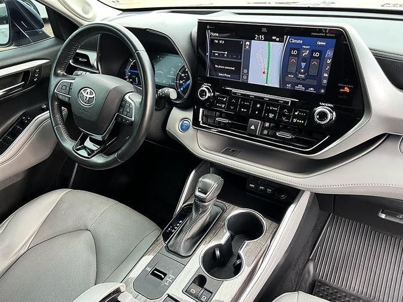 Toyota Highlander  2021