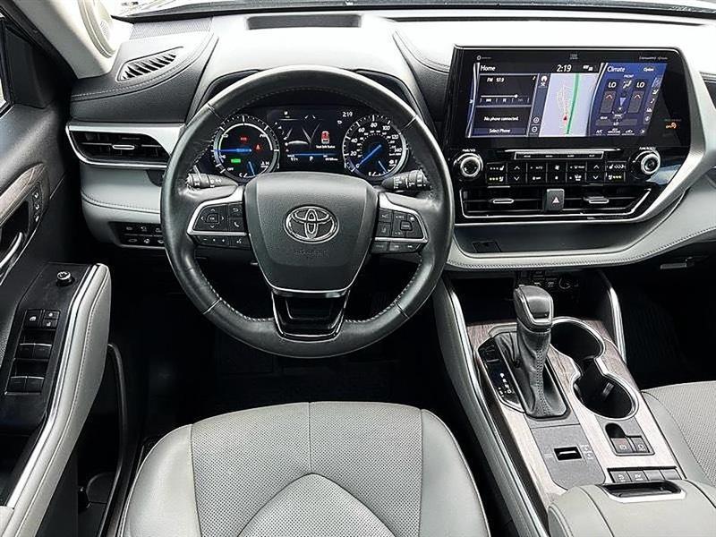 Toyota Highlander  2021