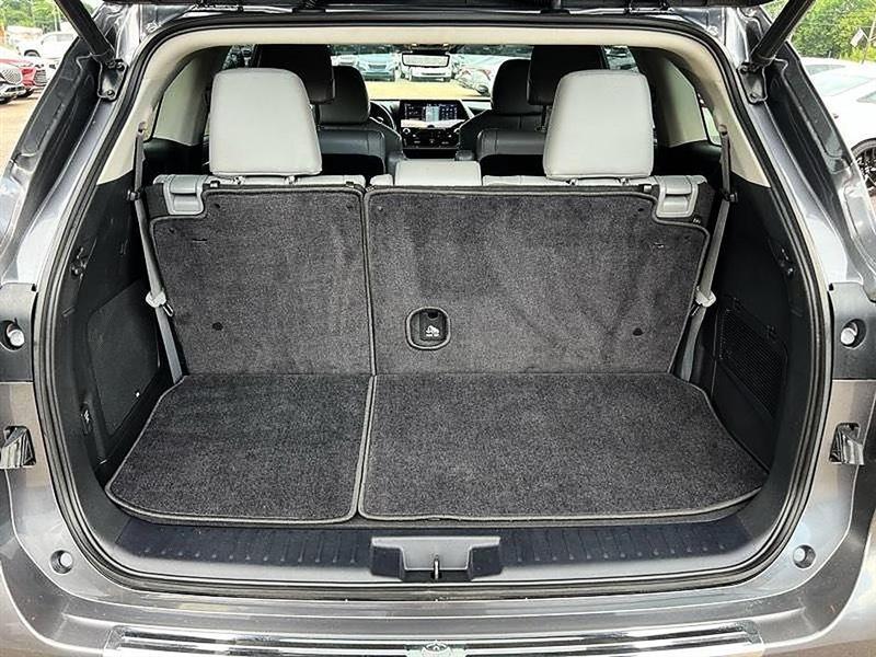 Toyota Highlander  2021
