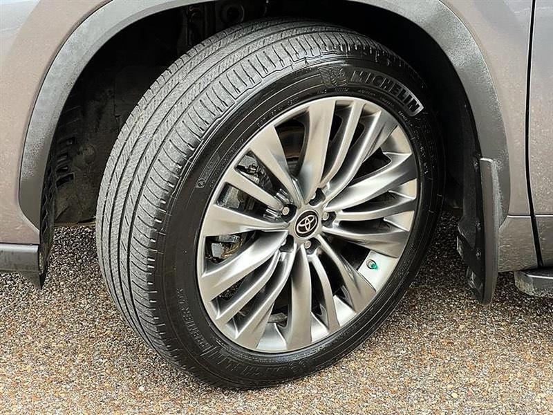 Toyota Highlander  2021