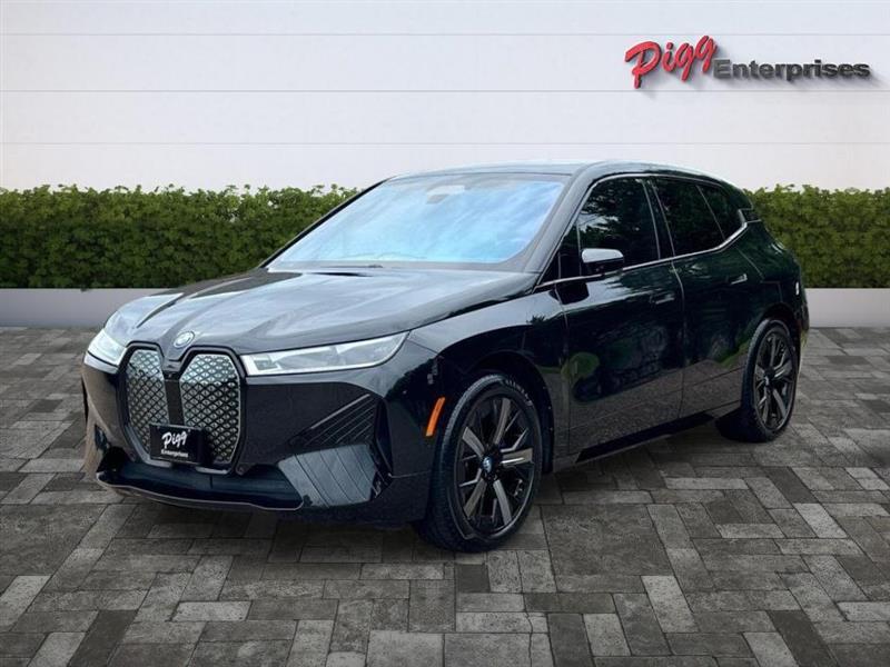 BMW iX  2025