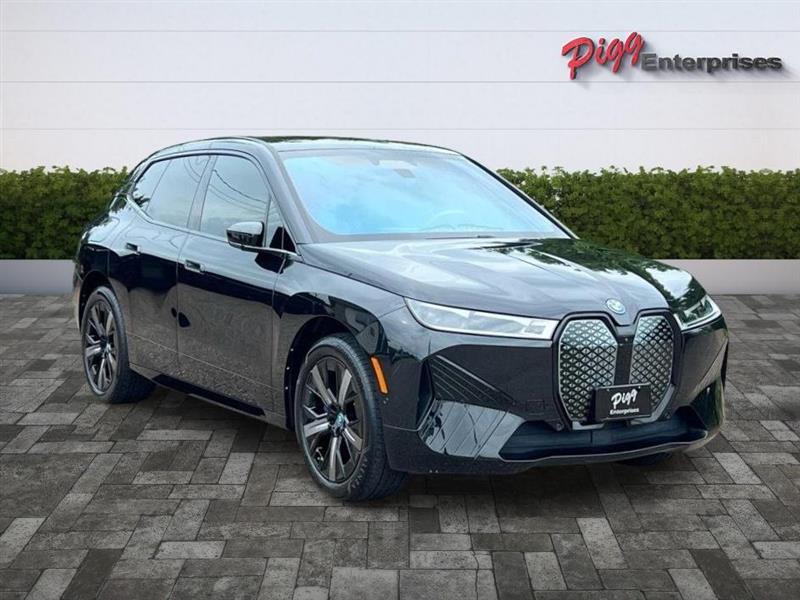 BMW iX  2025