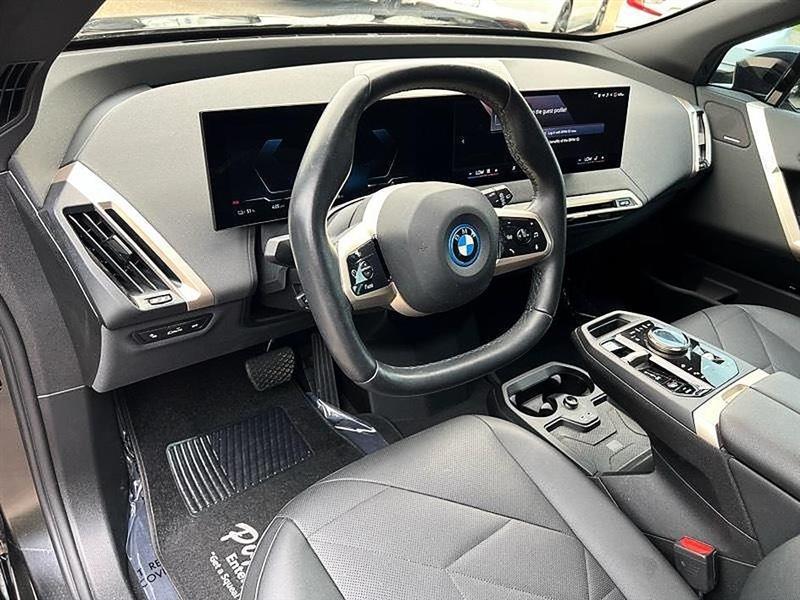 BMW iX  2025