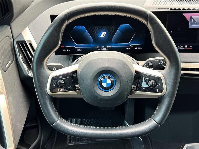 BMW iX  2025