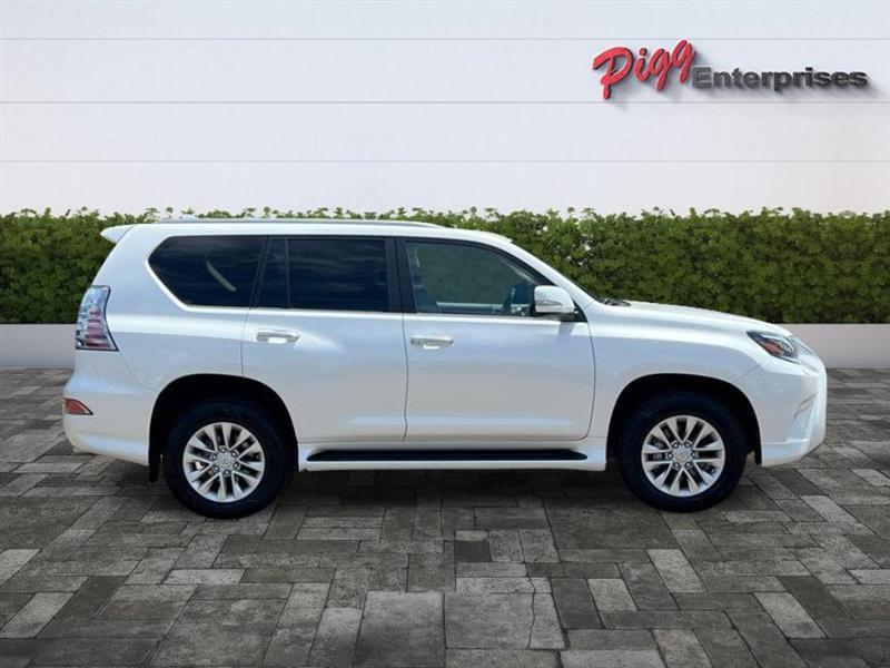 Lexus GX 460  2022