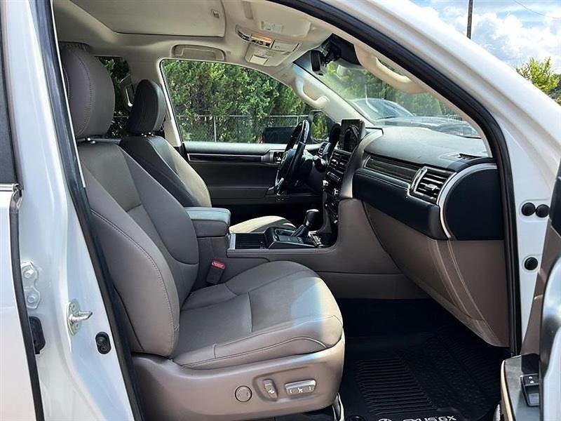 Lexus GX 460  2022