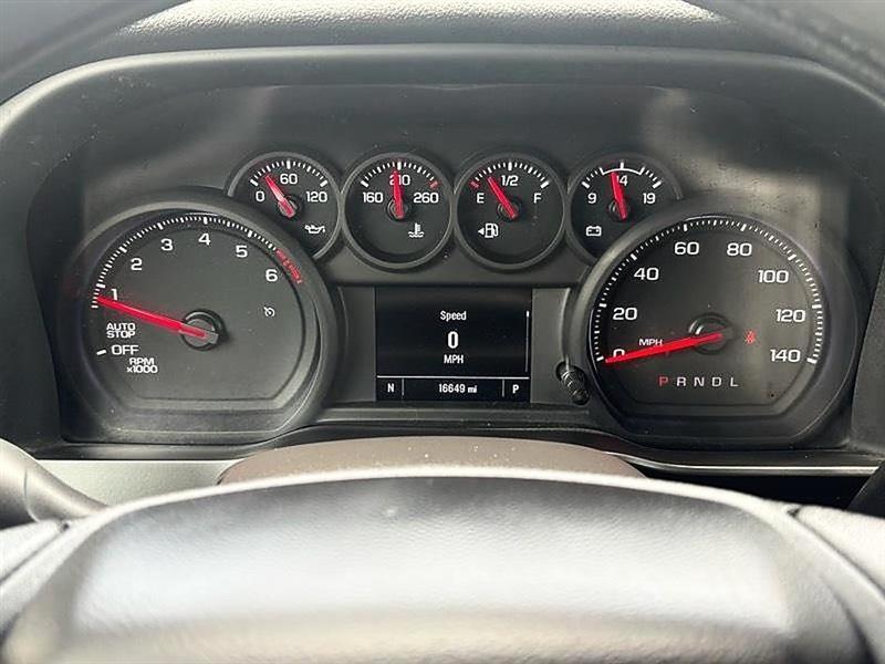 Chevrolet Silverado 1500  2025