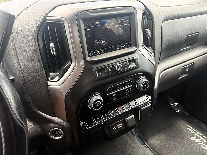 Chevrolet Silverado 1500  2025