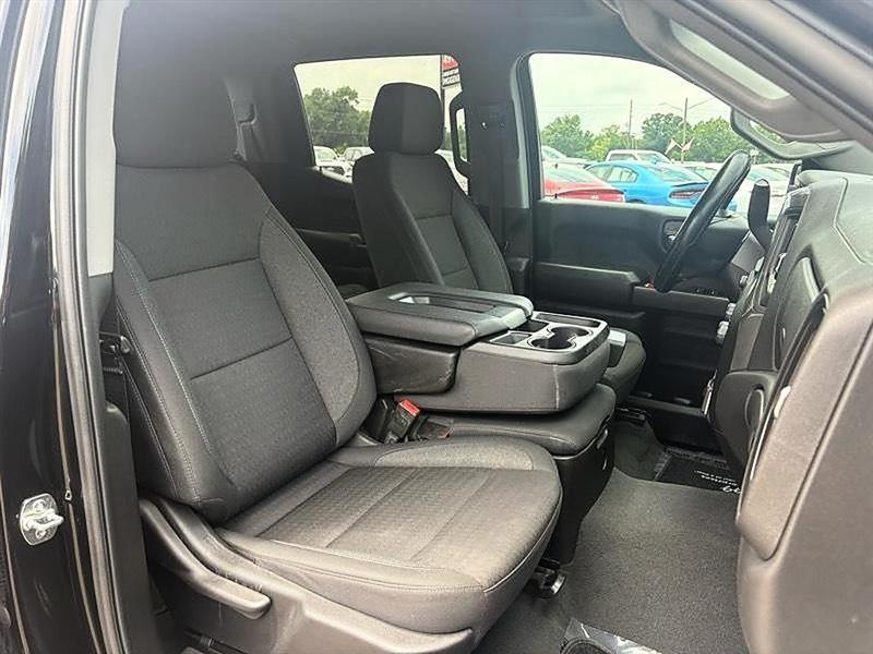 Chevrolet Silverado 1500  2025