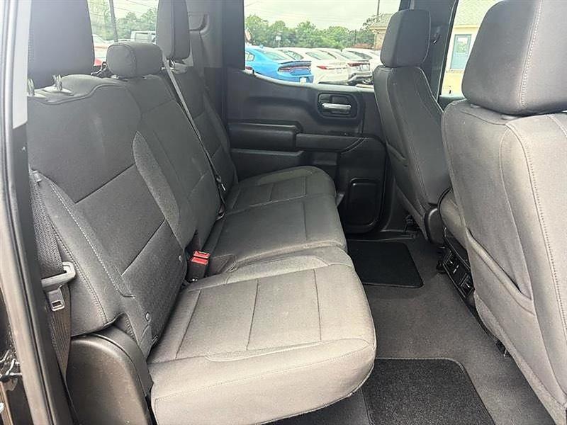 Chevrolet Silverado 1500  2025