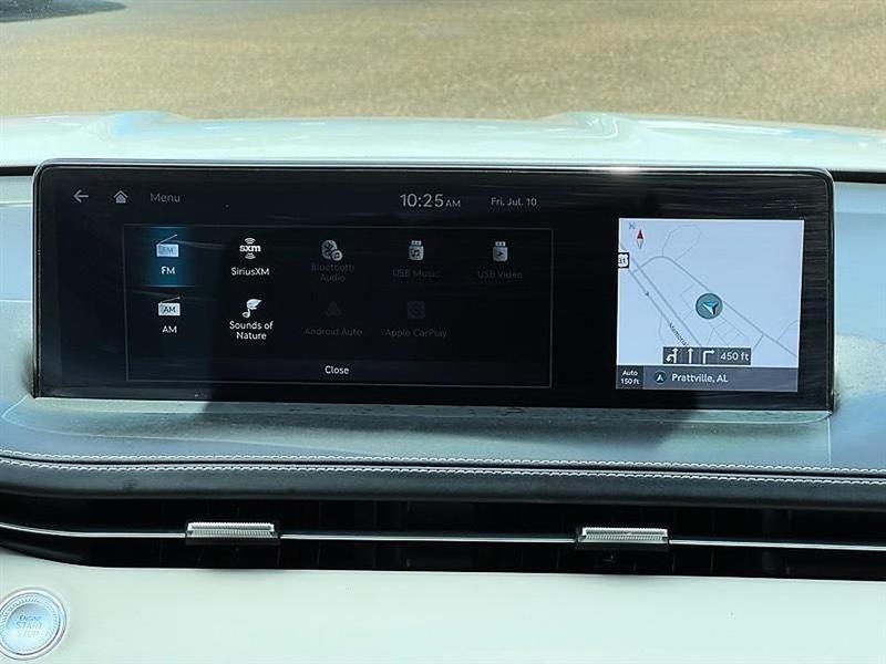 Genesis GV70  2025